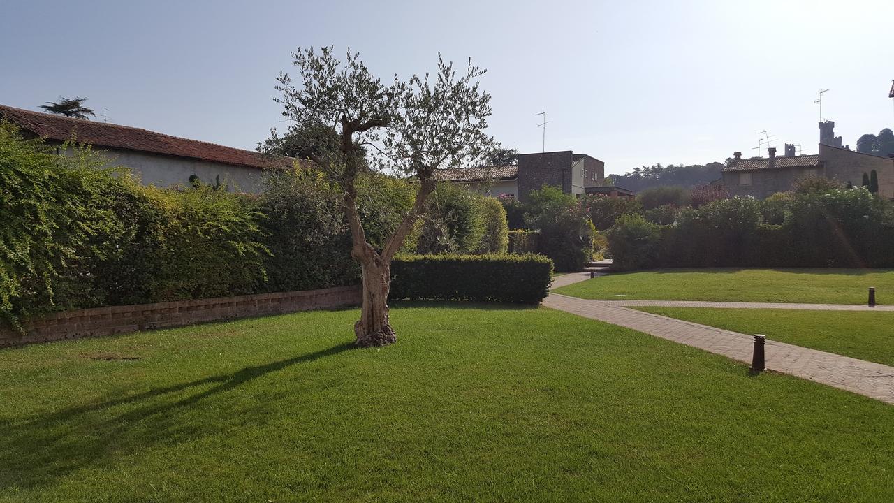 Corte La Guarnigione Valeggio sul Mincio Exterior photo